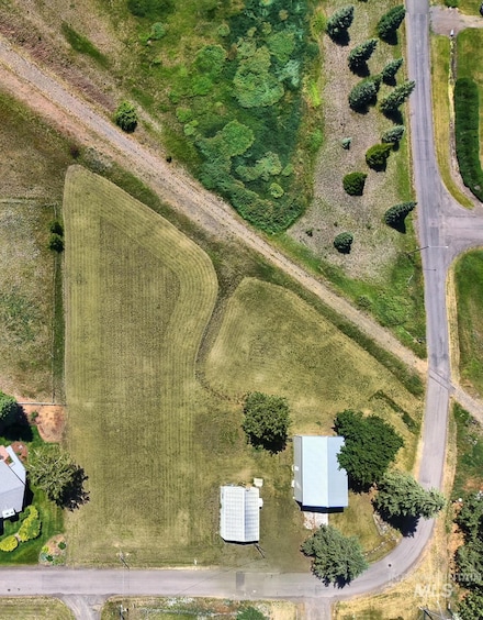 421 Merrill Ave, Craigmont, ID 83523