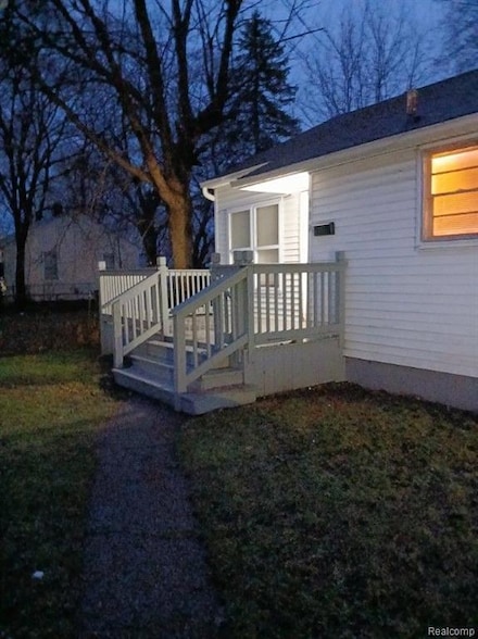 639 Neubert Ave, Flint, MI 48507