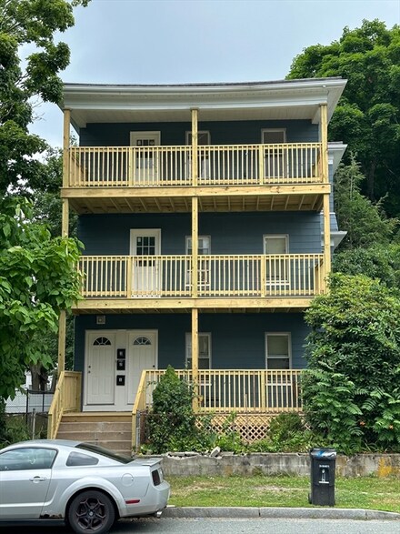 114 Copeland St, Brockton, MA 02301