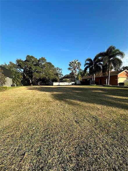 5910 30th Ct S, St. Petersburg, FL 33712