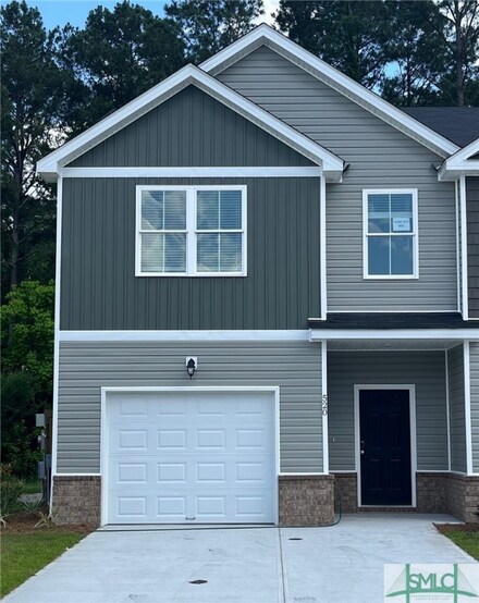 520 Governor Treutlen Cir, Pooler, GA 31322