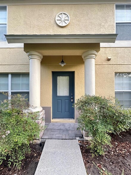 203 Castlekeeper Place, Valrico, FL 33594