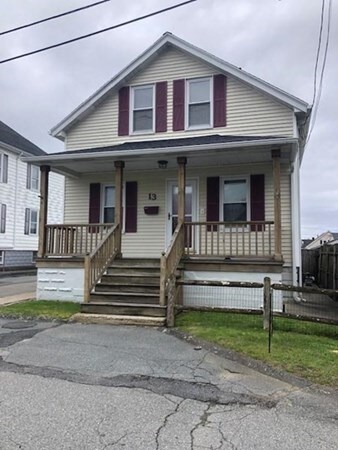 13 Temple St, South Dartmouth, MA 02748