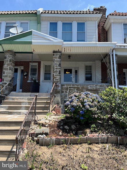 569 E Sanger St, Philadelphia, PA 19120