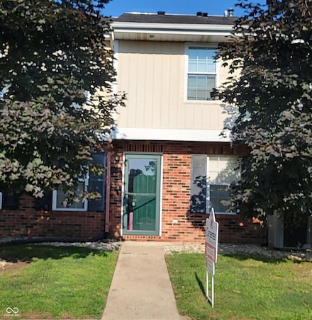 700 High St Unit 205, Anderson, IN 46012