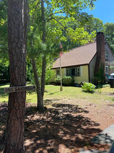 1 Sand Hill Ln, Orleans, MA 02653
