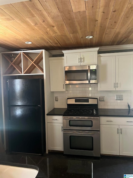 122 June Ave, Bessemer, AL 35023