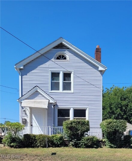 1525 W 8th St, Ashtabula, OH 44004