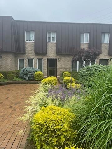 200 Hilton Ave, Hempstead, NY 11550