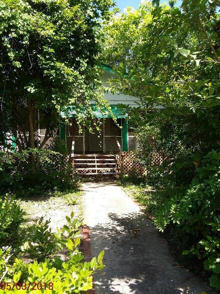 502 2nd St NW, Cairo, GA 39828