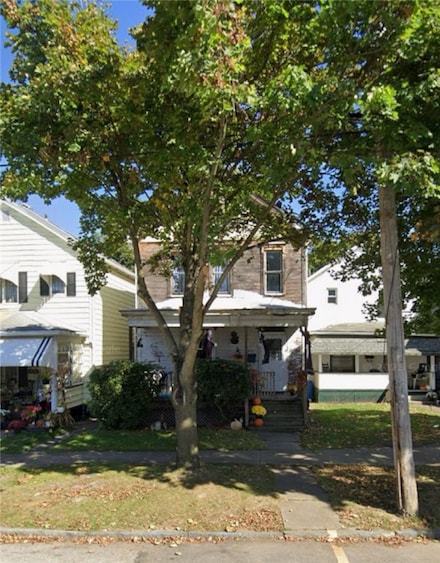 219 Sherman Ave, Vandergrift, PA 15690