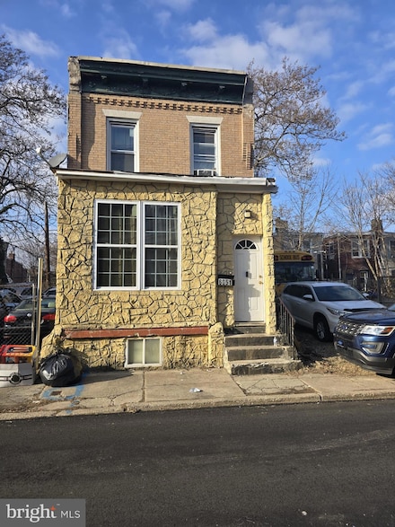 6051 Upland St, Philadelphia, PA 19142