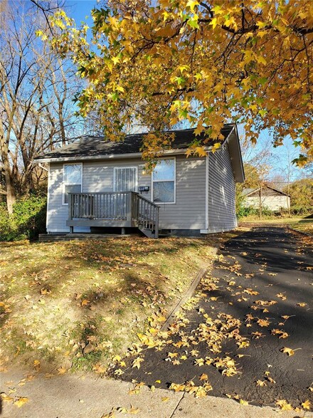 1342 Westover Ave, Saint Louis, MO 63130