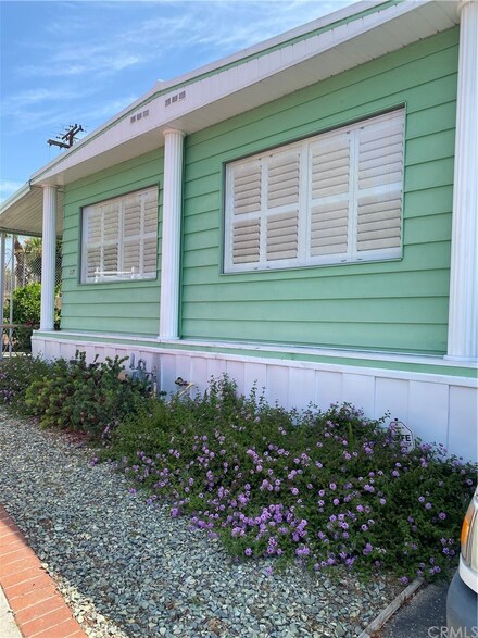 2692 Highland Ave Unit 117, Highland, CA 92346