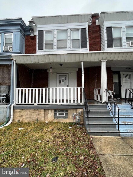 104 Wayne Ave, Darby, PA 19023