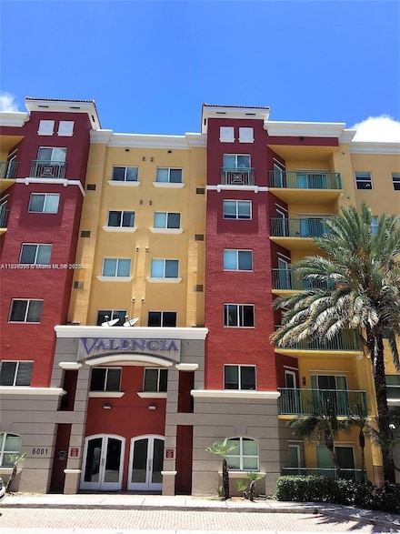 6001 SW 70th St Unit 324, South Miami, FL 33143
