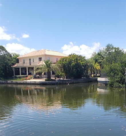 2107 S West Shore Blvd, Tampa, FL 33629