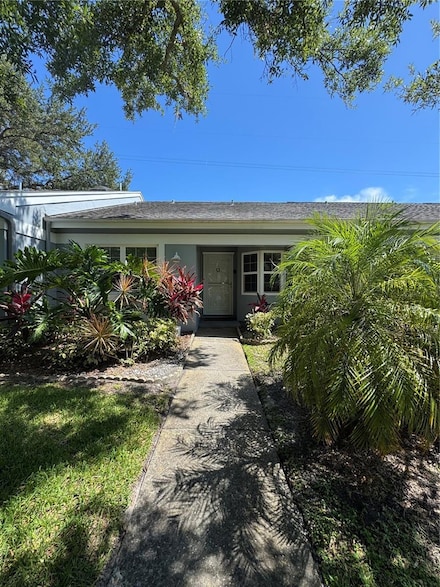 190 Brigton Ct, Safety Harbor, FL 34695