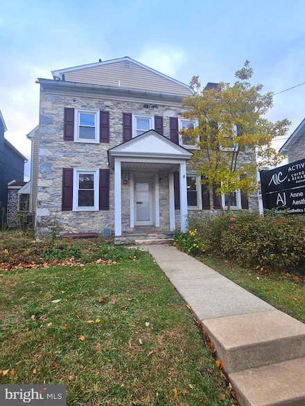 454 Germantown Pike Unit 1, Lafayette Hill, PA 19444