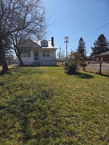 125 Rockdale Rd, Follansbee, WV 26037