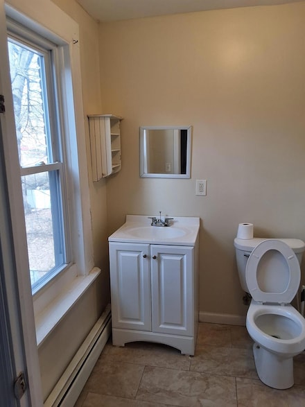 163 Chambers St, Newburgh, NY 12550