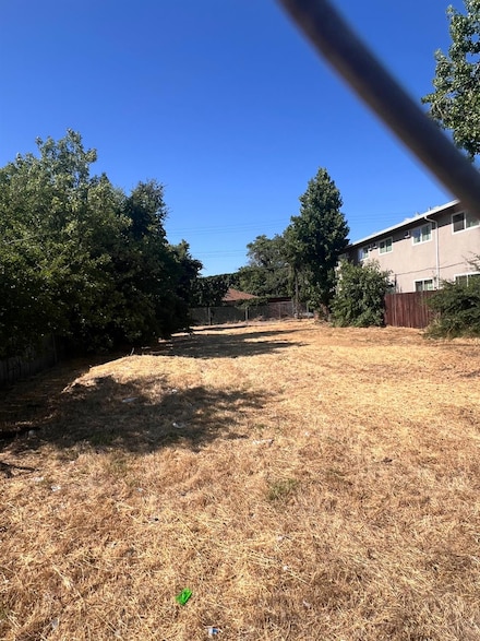679 El Camino Ave, Sacramento, CA 95815