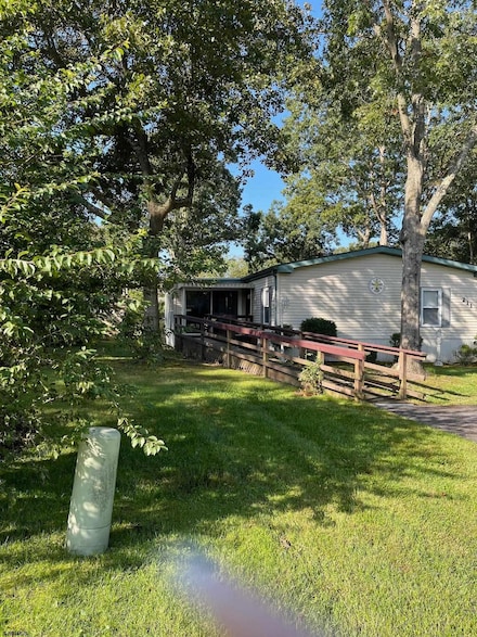 211 Dock Ln, Egg Harbor Township, NJ 08234