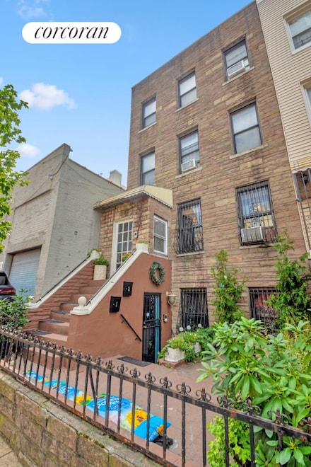 174 17th St, Brooklyn, NY 11215