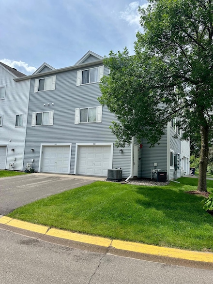 9100 Terra Verde Trail Unit 152, Eden Prairie, MN 55347