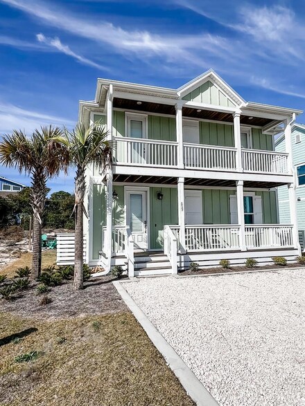 117 Rhonda Del Sol Cir, Port St. Joe, FL 32456