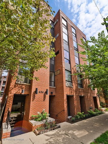 636 W Webster Ave Unit 103, Chicago, IL 60614
