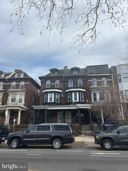 2243 N 33rd St, Philadelphia, PA 19132