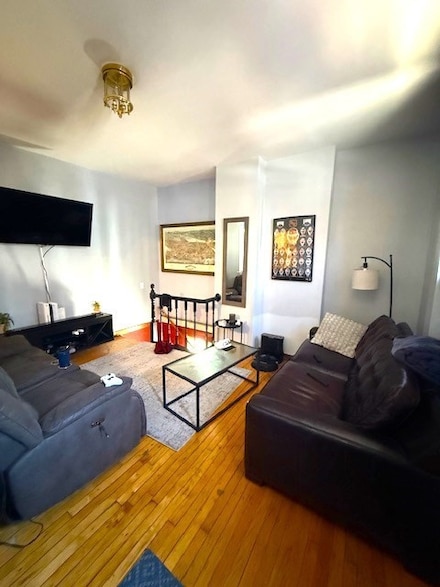 281 E St Unit 1, Boston, MA 02127