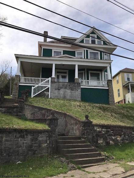 439 S Chestnut St, Clarksburg, WV 26301