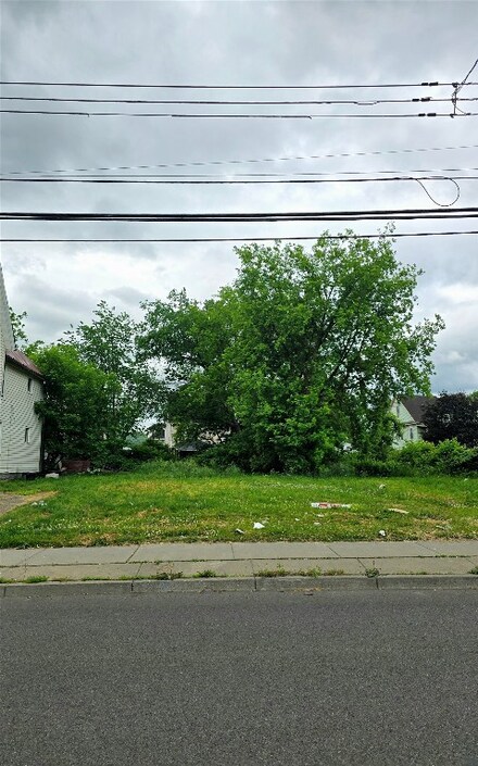 36 Robinson St, Binghamton, NY 13901
