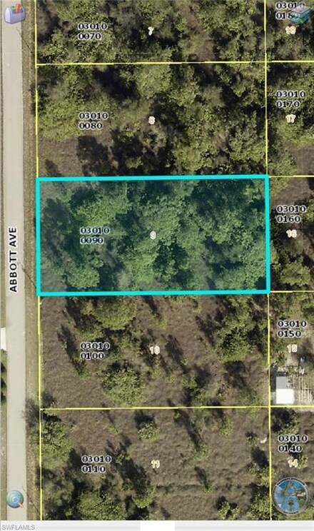 1606 Abbott Ave, Lehigh Acres, FL 33972