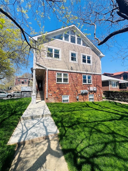 20003 46th Ave Unit 2nd Floor, Bayside, NY 11361