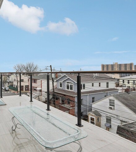 6208 Jefferson St, West New York, NJ 07093
