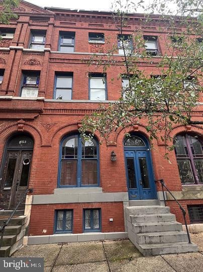 255 Robert St, Baltimore, MD 21217