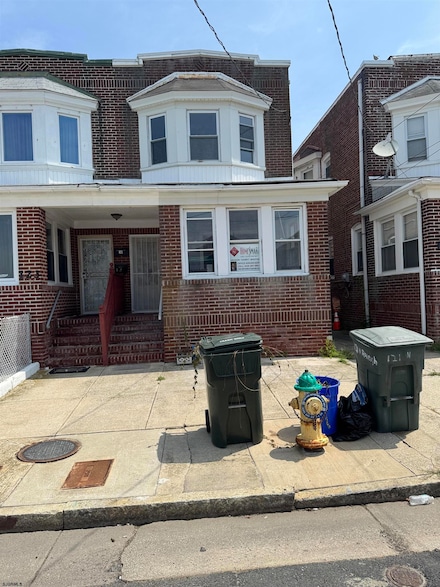 121 N Raleigh Ave, Atlantic City, NJ 08401