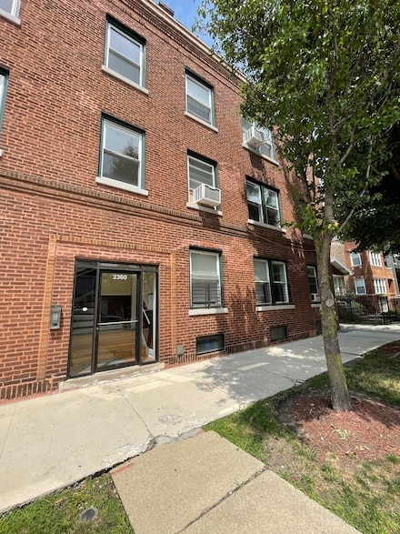 2360 W Dickens Ave Unit 2W, Chicago, IL 60647