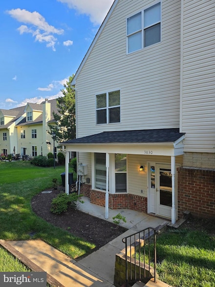 3830 Devil Tree Ct, Hyattsville, MD 20784