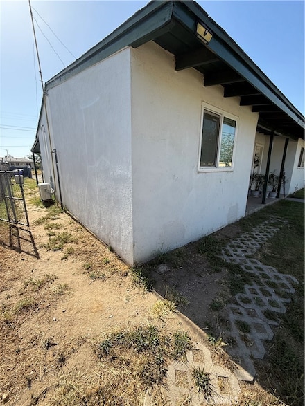 9416 Cedar Ave, Bloomington, CA 92316