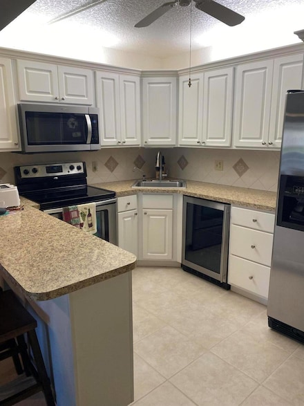 341 Pine Ridge Cir Unit D-1, Greenacres, FL 33463