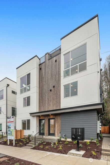 3727 A S Dawson St, Seattle, WA 98118