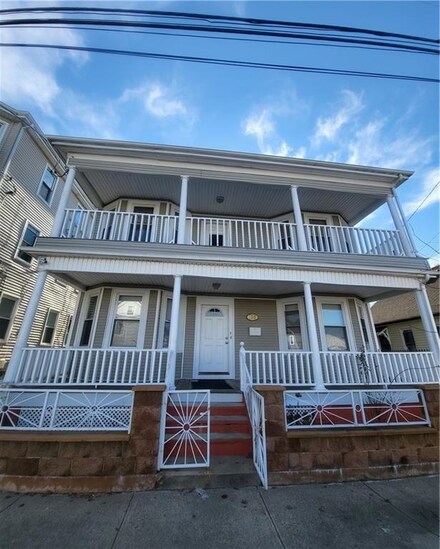 176 Dora St, Providence, RI 02909