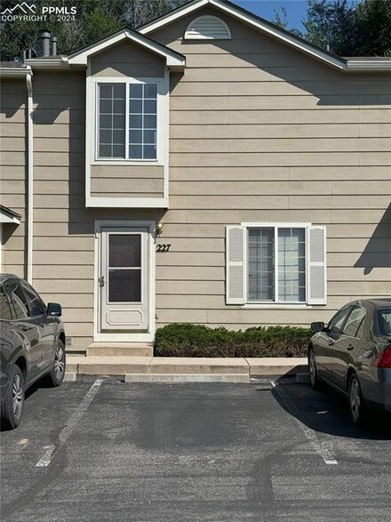 227 Ellers Grove Unit 97, Colorado Springs, CO 80916