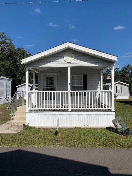 6941 Macdonald Ct Unit 8, Zephyrhills, FL 33541