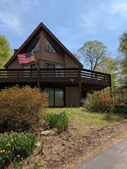 7 Springhouse Rd, Hampden, MA 01036