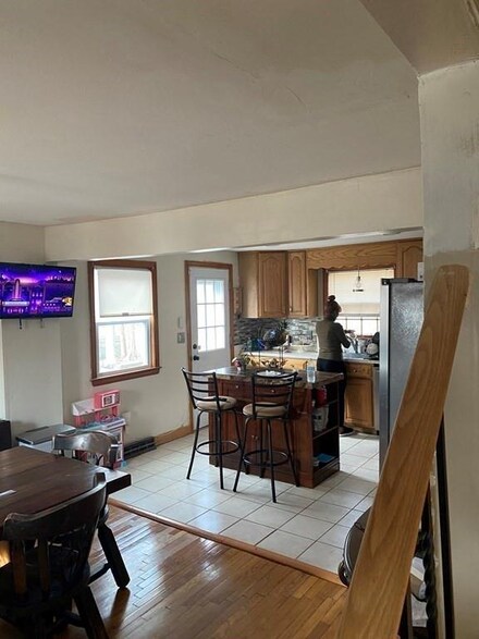 780 Summer St, Brockton, MA 02302